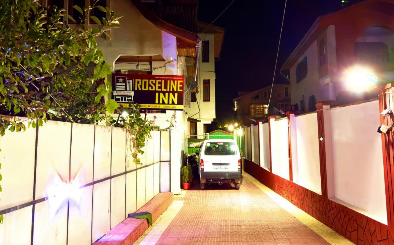 Roseline Inn Srīnagar Buitenkant foto